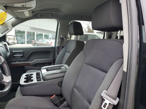 Used 2017 GMC Sierra 1500 SLE w/ SLE Value Package image 12