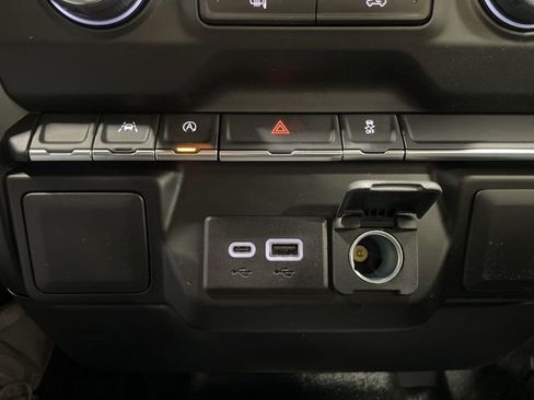 New 2026 Chevrolet Silverado 1500 W/T AWD/4WD image 18