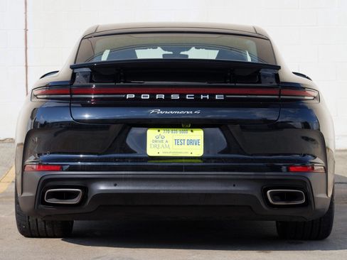 Used 2025 Porsche Panamera 4 E-Hybrid AWD/4WD image 11