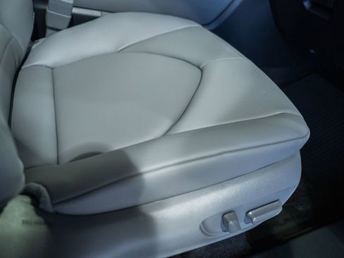 New 2026 Toyota Highlander XLE AWD/4WD image 38