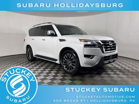 Used 2023 Nissan Armada Platinum w/ Captain's Chairs Package image 1