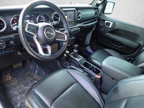 Used 2023 Jeep Wrangler Unlimited Rubicon 4xe w/ Cold Weather Group image 10