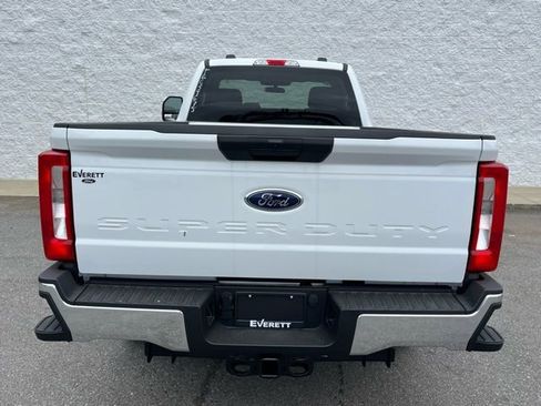 New 2026 Ford F350 XLT RWD image 3