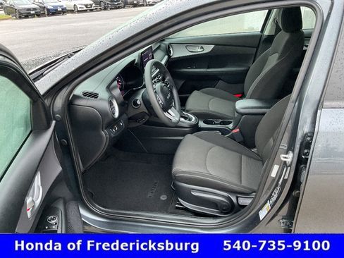Used 2023 Kia Forte LXS w/ LXS Technology Package FWD image 23