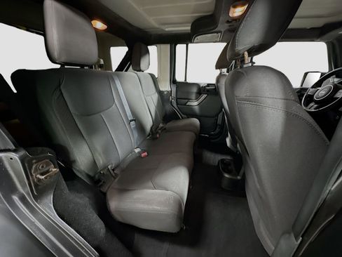 Used 2017 Jeep Wrangler Unlimited Sport w/ Quick Order Package 24S image 24