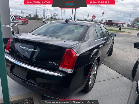 Used 2016 Chrysler 300 C AWD/4WD image 6