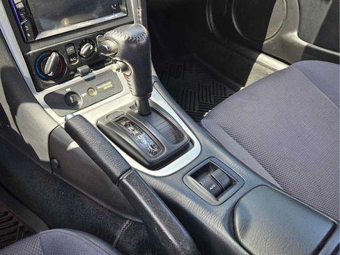 Used 2003 MAZDA MX-5 Miata LS RWD image 23