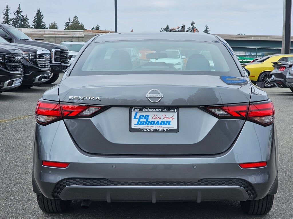 Used 2025 Nissan Sentra S FWD image 42