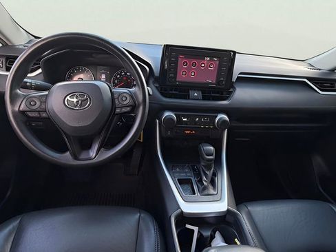 Used 2021 Toyota RAV4 LE image 48