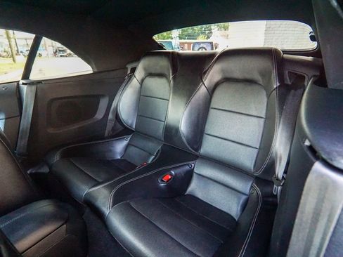 Used 2020 Ford Mustang Premium RWD image 23