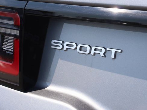 Used 2024 Land Rover Discovery Sport S image 62