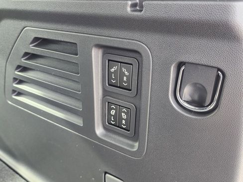 New 2026 GMC Acadia Denali w/ Super Cruise Package image 53