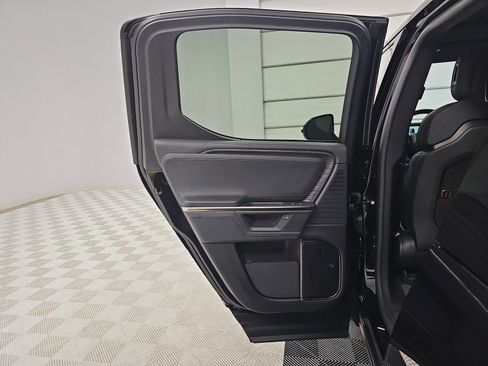 Used 2025 Rivian R1T Adventure image 17