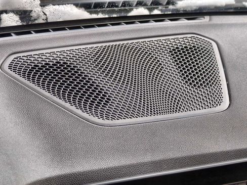 Certified 2022 BMW 330i xDrive Sedan w/ Premium Package image 32