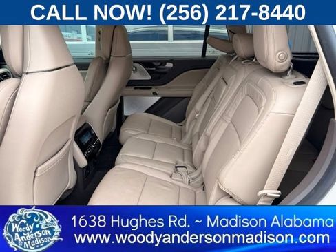 Used 2020 Lincoln Aviator Reserve w/ Equipment Group 201A RWD image 9