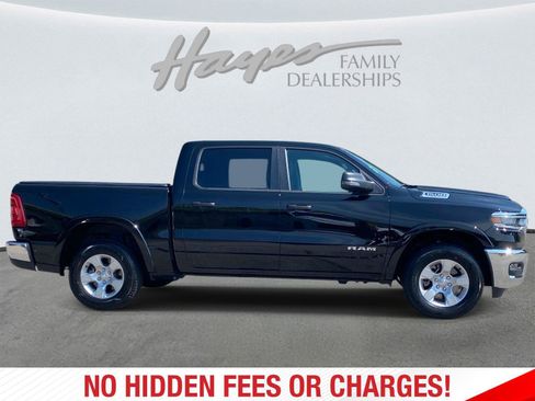 Used 2025 RAM 1500 Big Horn AWD/4WD image 2
