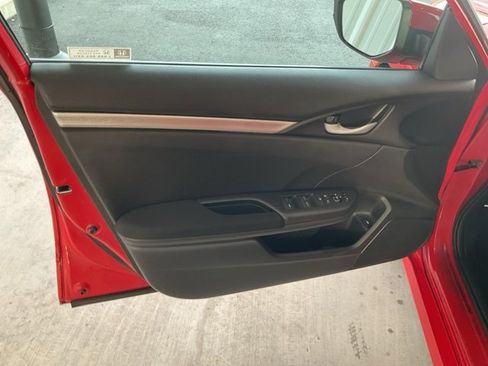 Used 2021 Honda Civic LX image 4