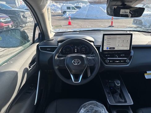 New 2026 Toyota Corolla Cross XLE image 11