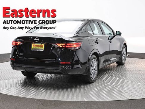 Used 2024 Nissan Sentra S image 5