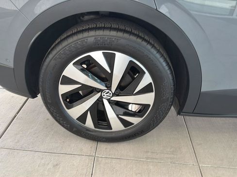 Certified 2023 Volkswagen ID.4 Pro RWD image 11