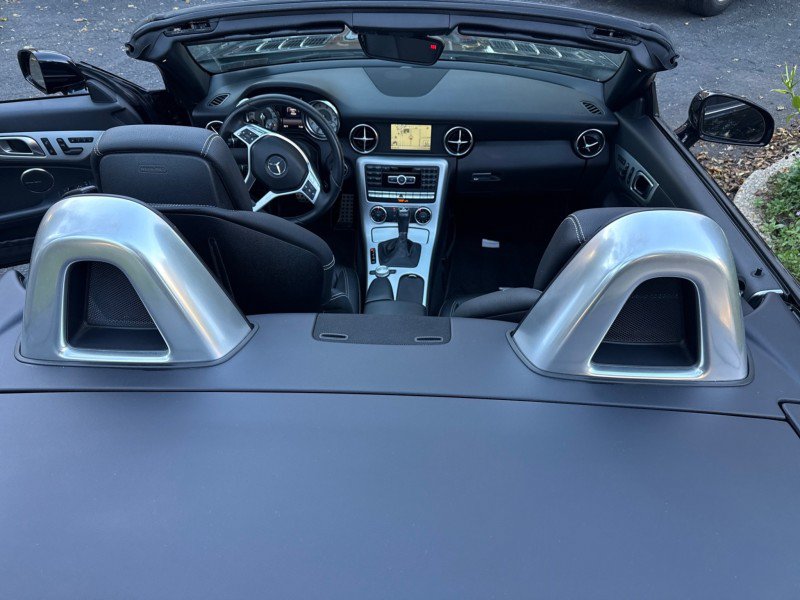 Used 2014 Mercedes-Benz SLK 250 image 14