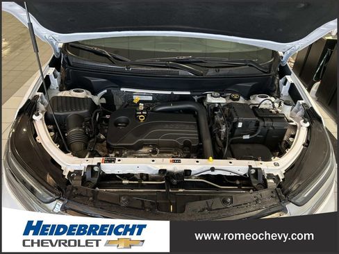 Certified 2024 Chevrolet Equinox LT w/ LPO, Floor Liner Package FWD image 9