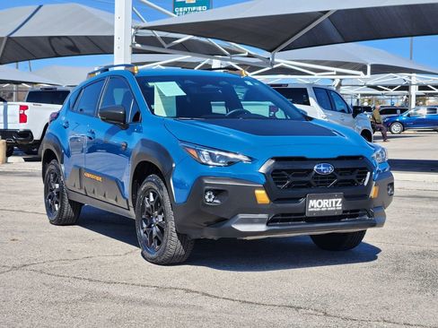 Used 2024 Subaru Crosstrek 2.5i Wilderness w/ Crosstrek Mirror Package image 3