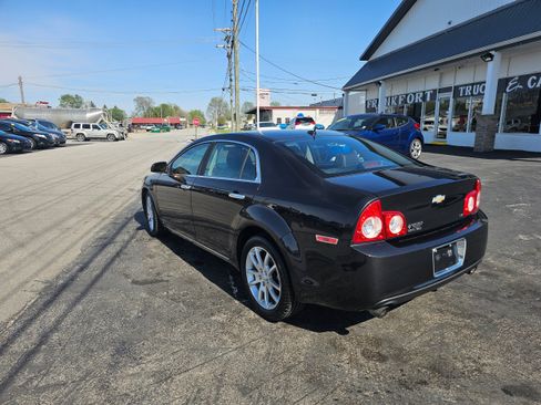 Used 2009 Chevrolet Malibu LTZ w/ HFV6 Engine Package FWD image 7