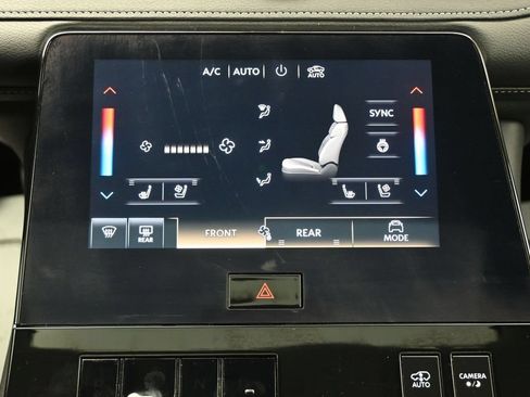 Used 2025 INFINITI QX80 Luxe AWD/4WD image 19