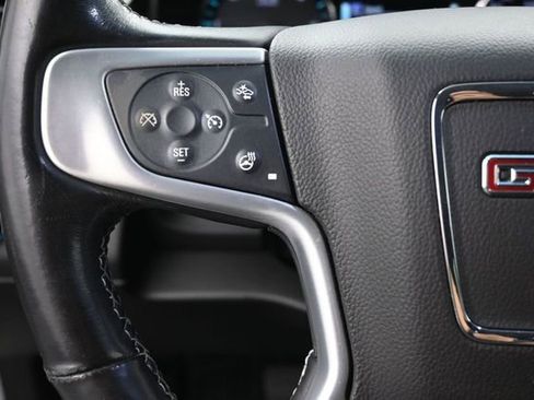 Used 2019 GMC Yukon XL SLT w/ Open Road Package AWD/4WD image 28