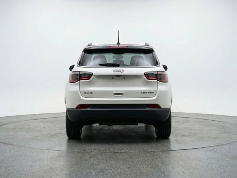 Used 2025 Jeep Compass Limited AWD/4WD image 7