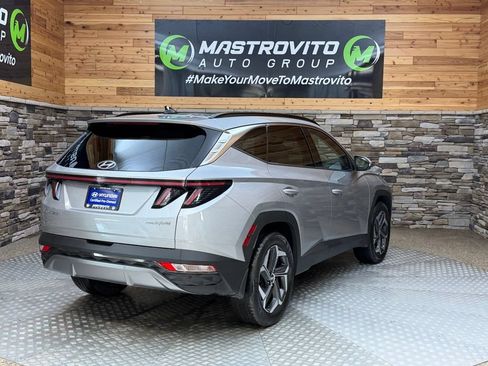 Used 2022 Hyundai Tucson Limited AWD/4WD image 16