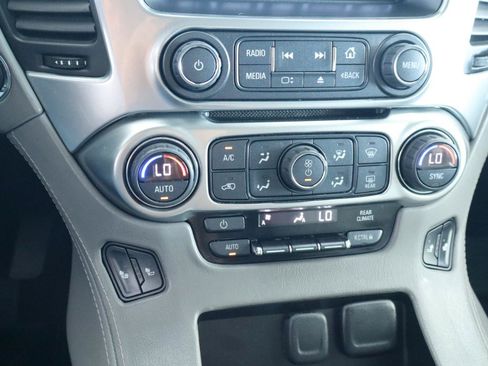 Used 2016 Chevrolet Tahoe LT w/ Luxury Package RWD image 21