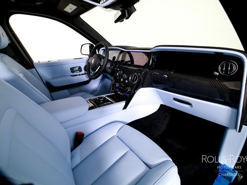 New 2027 Rolls-Royce Cullinan Black Badge AWD/4WD image 34