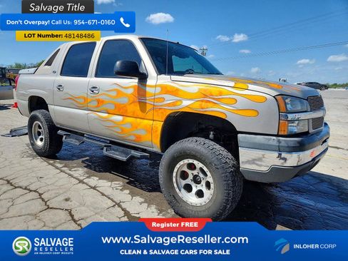 Used 2004 Chevrolet Avalanche 4x4 w/ Preferred Equipment Group image 5