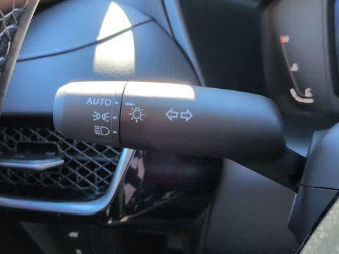 Certified 2025 Acura ADX FWD image 29