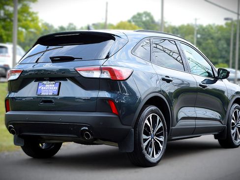 Used 2022 Ford Escape SEL w/ Equipment Group 302A image 5