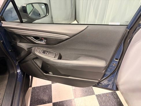 Certified 2023 Subaru Outback Premium AWD/4WD image 17