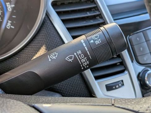 Used 2015 Chevrolet Cruze LT image 22