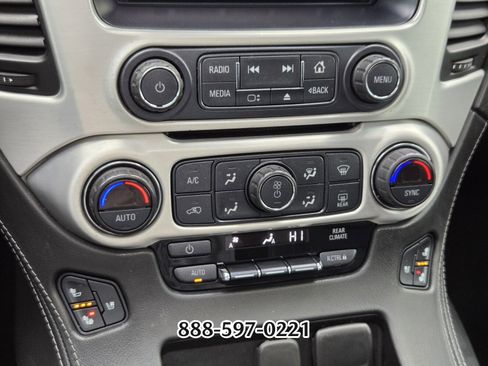 Used 2018 GMC Yukon XL SLT image 26