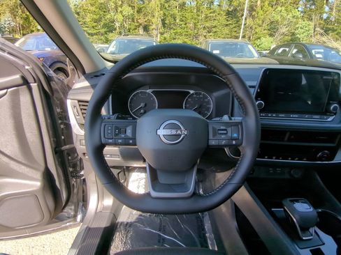 New 2026 Nissan Rogue SV image 16