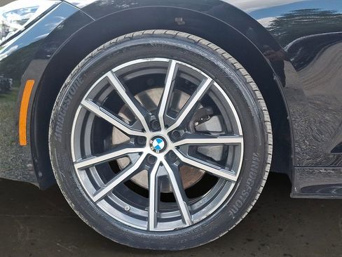 Used 2019 BMW 330i xDrive Sedan w/ Convenience Package AWD/4WD image 9