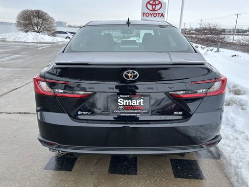 New 2026 Toyota Camry SE w/ Multimedia Upgrade Package image 5