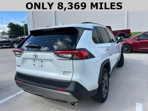 Used 2025 Toyota RAV4 Limited w/ Advanced Technology Package AWD/4WD image 4