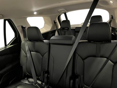 New 2025 Honda Pilot EX-L image 28