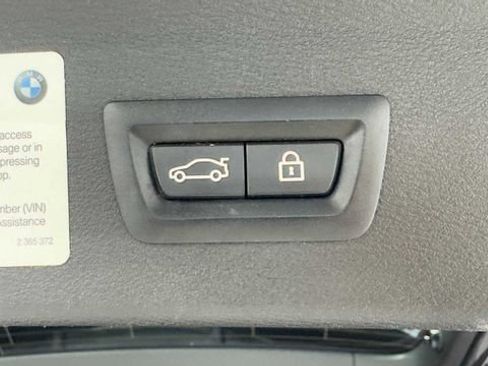 Used 2018 BMW X1 sDrive28i FWD image 34