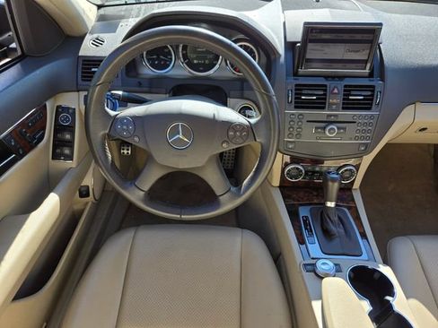 Used 2010 Mercedes-Benz C 350 Sport image 19