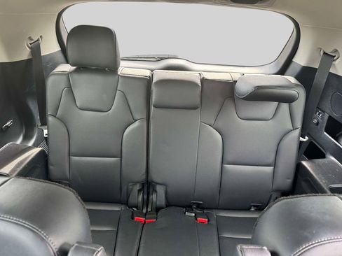Used 2023 Kia Telluride S AWD/4WD image 11