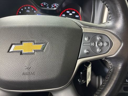 Used 2017 Chevrolet Colorado Z71 image 10