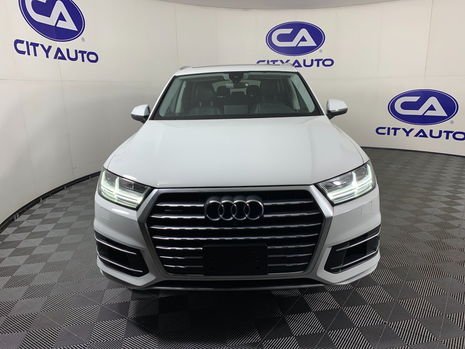 Used 2019 Audi Q7 3.0T Premium Plus AWD/4WD image 9
